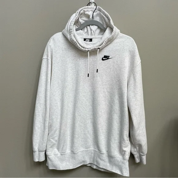 $⬇️ NIKE Sportswear Club Fleece Women's Funnel-Neck Pullover Hoodie - Picture 2 of 10